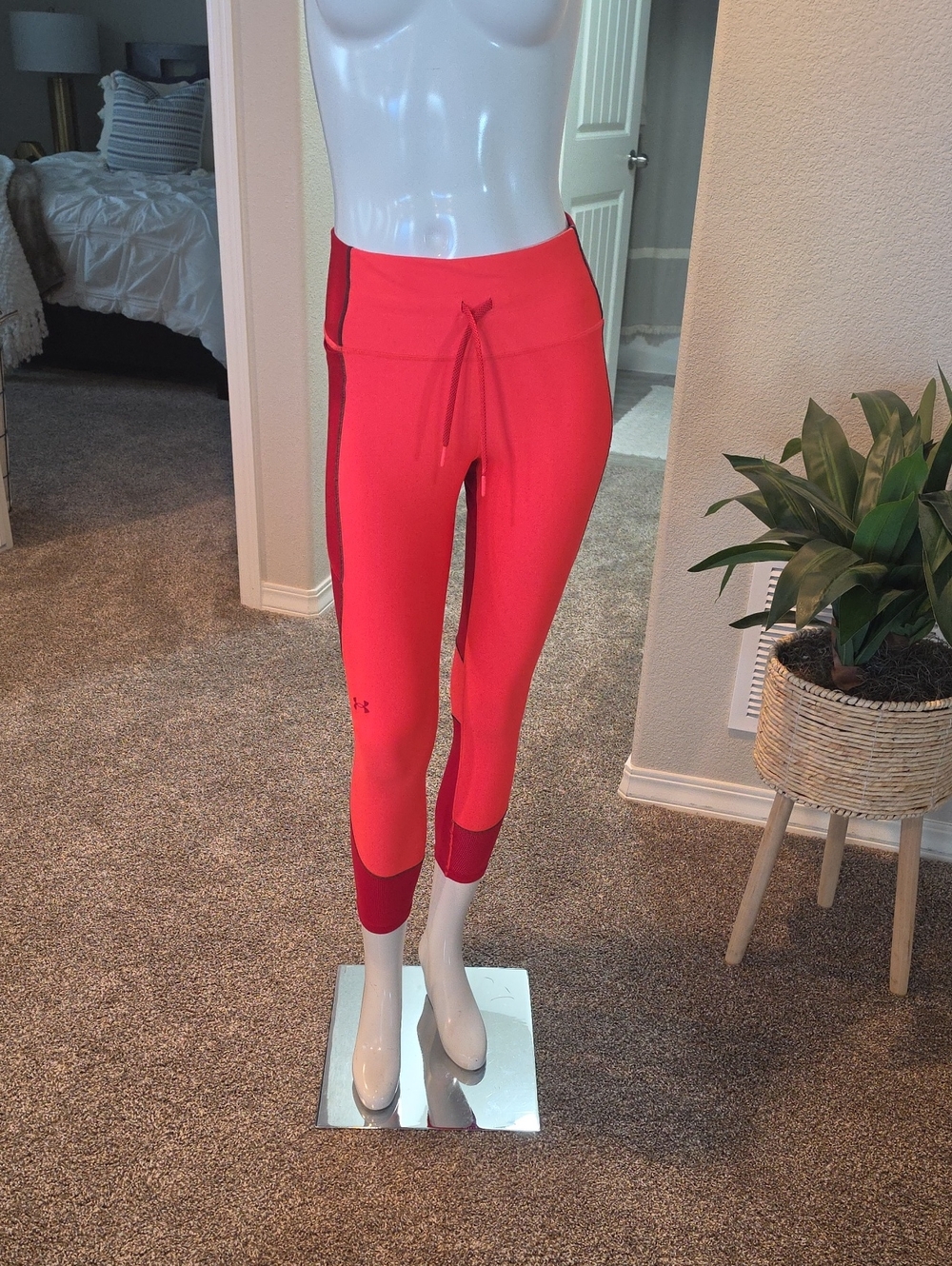 Under Armour Coral & Deep Red Performance Capris